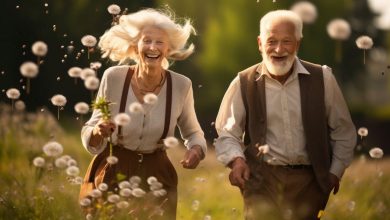 Seniors happycouple 0524