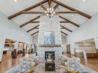 Cedarhurstofwichita Lobby 1024