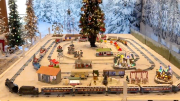 Stonebridgecreek Holidaytrain 1 1124